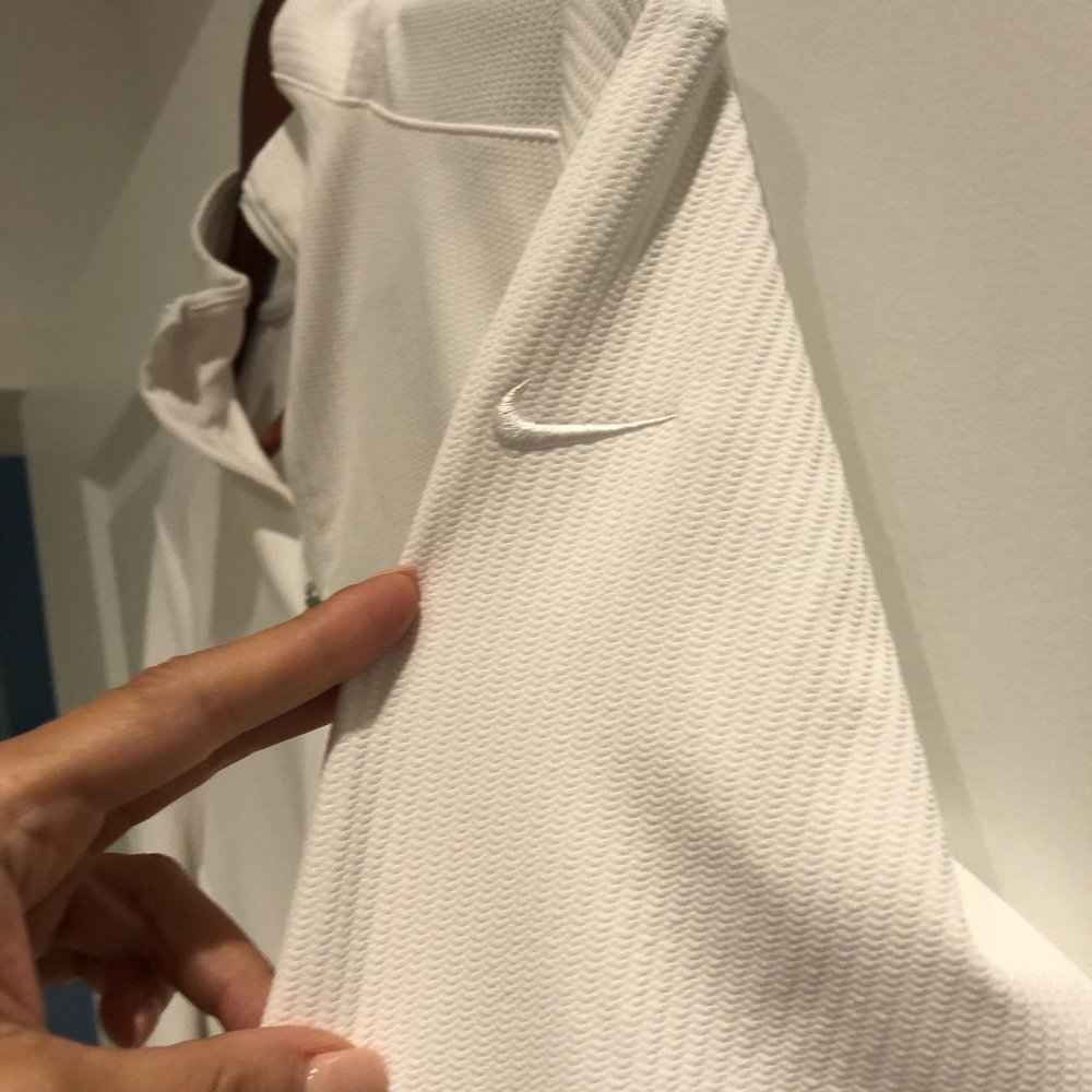 Nike 1/2 zip white